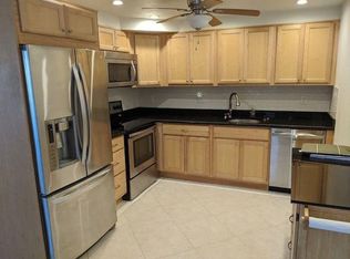 2052 Hythe #C, Boca Raton, FL 33434