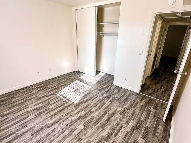 901 Leawood Dr — Photo 5