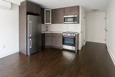 805 Quincy Street, #1J