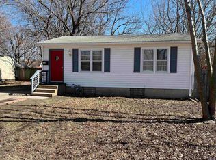 1030 NE Michigan Ave, Topeka, KS 66616