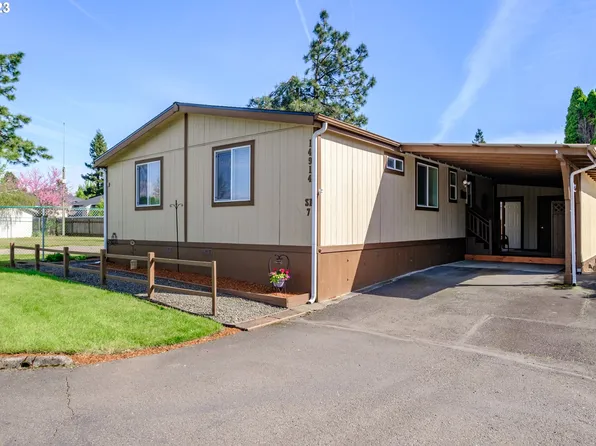14914 SE 122nd Ave, Clackamas, OR 97015