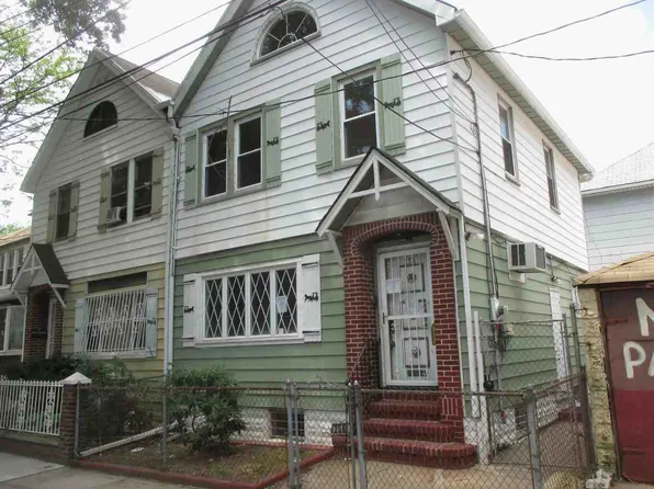 56 E 43rd St, Brooklyn, NY 11203
