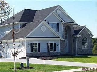 2nd image of 8475 Tanager Ln