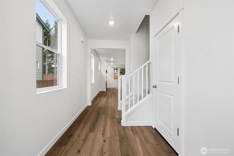3rd image of 17914 SE 265th Street