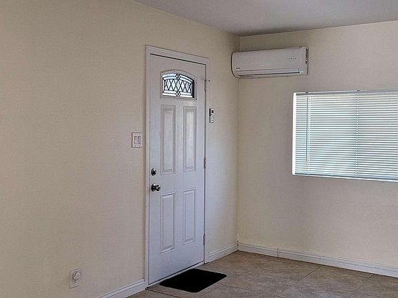 2nd image of 1374 Villa St
