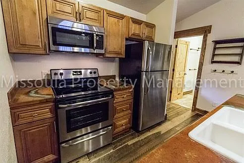 120 Speedway Ave — Photo 8