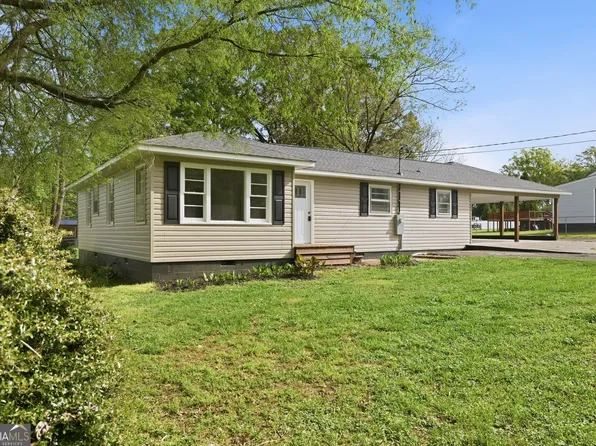 168 Moore St, Trion, GA 30753