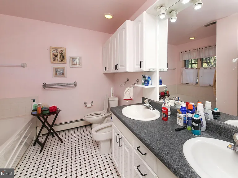 1806 Jody Rd — Photo 16
