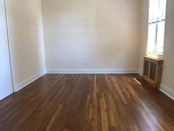 4th image of 11016 72nd Ave APT 401