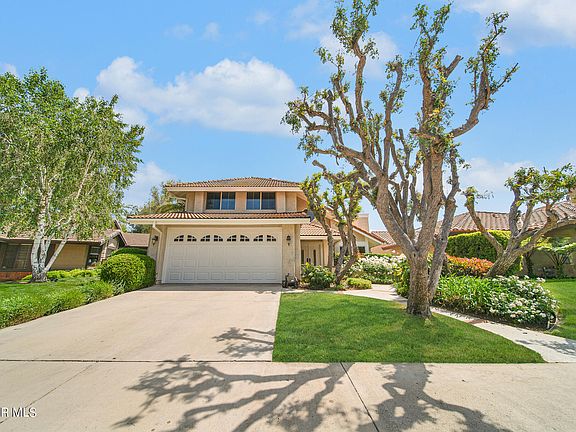 3rd image of 23606 Latana Ct