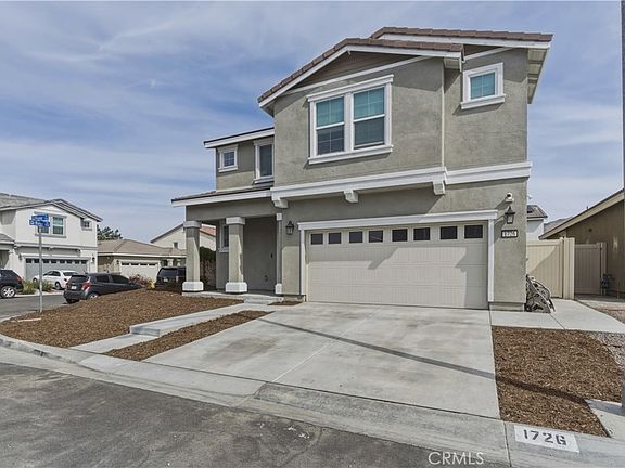2nd image of 1726 Plume Ln