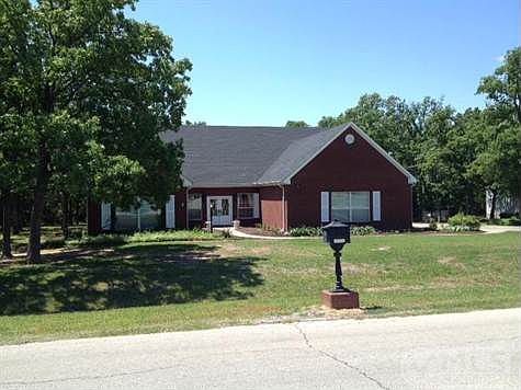 1st image of 139 Shoshone Dr