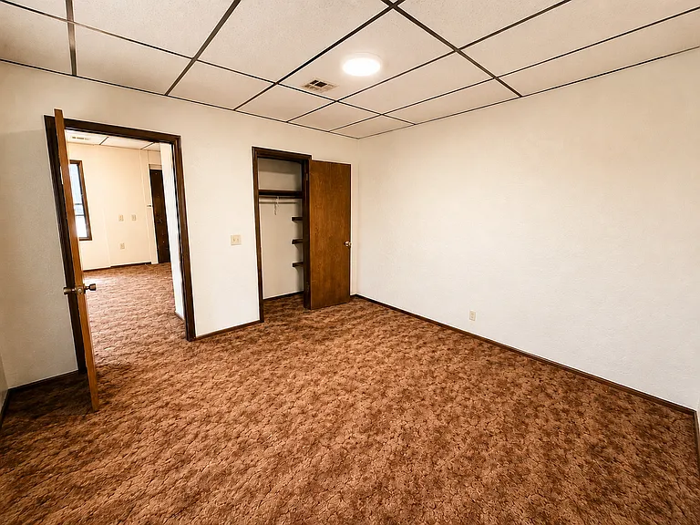 501 N Main St #5 — Photo 12