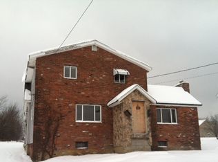 25815 Forbes Rd, Oakwood, OH 44146