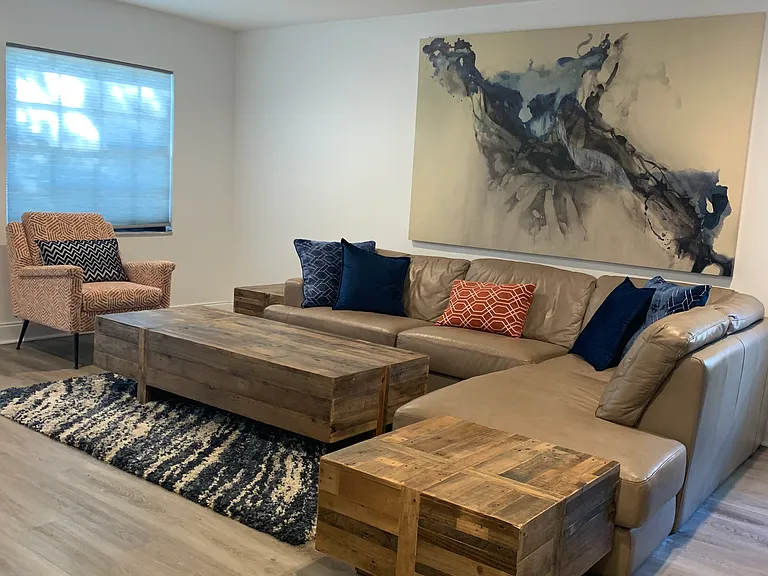 307 W Frances Ave — Photo 1