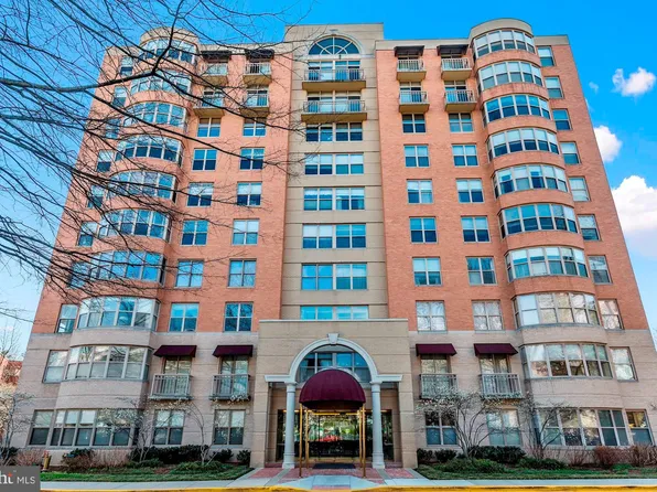 5000 Battery Ln APT 403, Bethesda, MD 20814