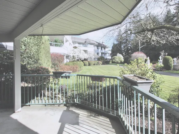 2451 Gladwin Rd #106, Abbotsford, BC V2T 3N8