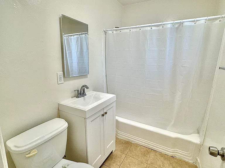 13014 Sherman Way — Photo 29