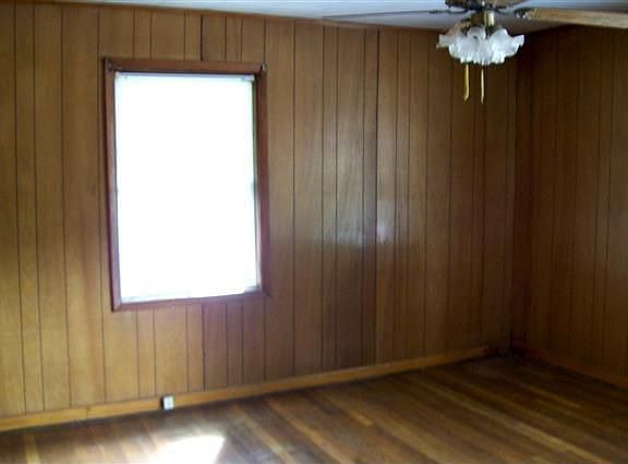 5th image of 1361 E Campbell Park Dr