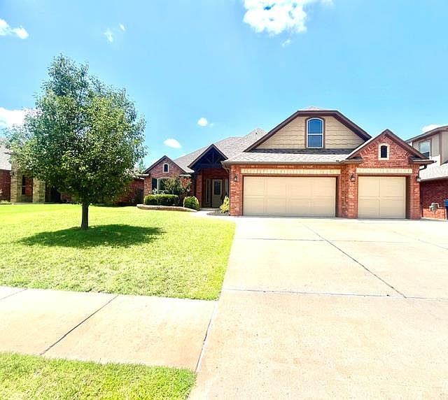 1st image of 6409 Bent Wood Dr