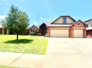6409 Bent Wood Dr, Oklahoma City, OK 73169