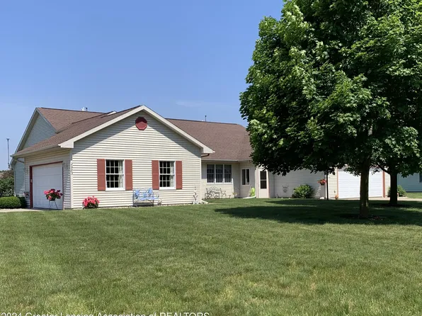 2983 Twelve Oaks Dr, Charlotte, MI 48813