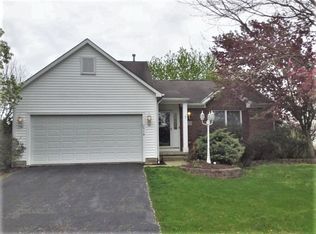 1510 S Hunters Dr, Newark, OH 43055