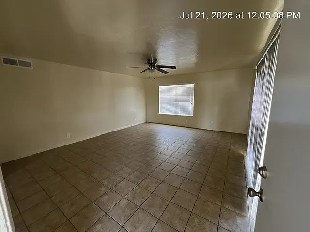 2 bed, $1,350 — Photo 3