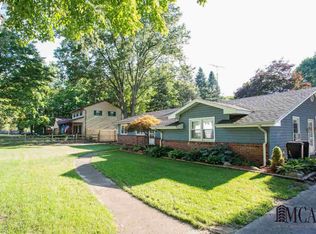 6247 Flanders Rd, Ottawa Lake, MI 49267