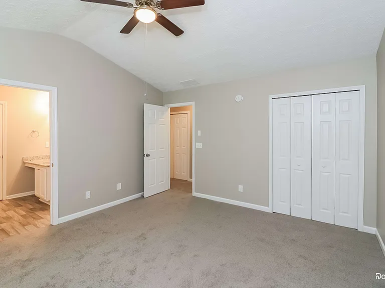 7206 Bridgeport Ct — Photo 9