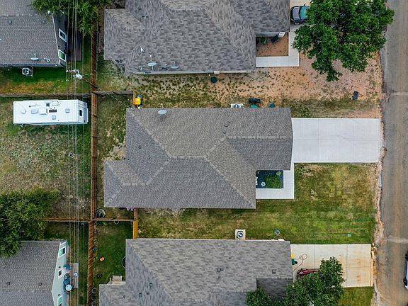 5th image of 735 Dogwood Ln
