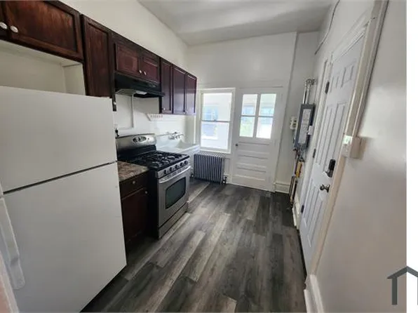268 E Walnut St Floor 3, Allentown, PA 18109