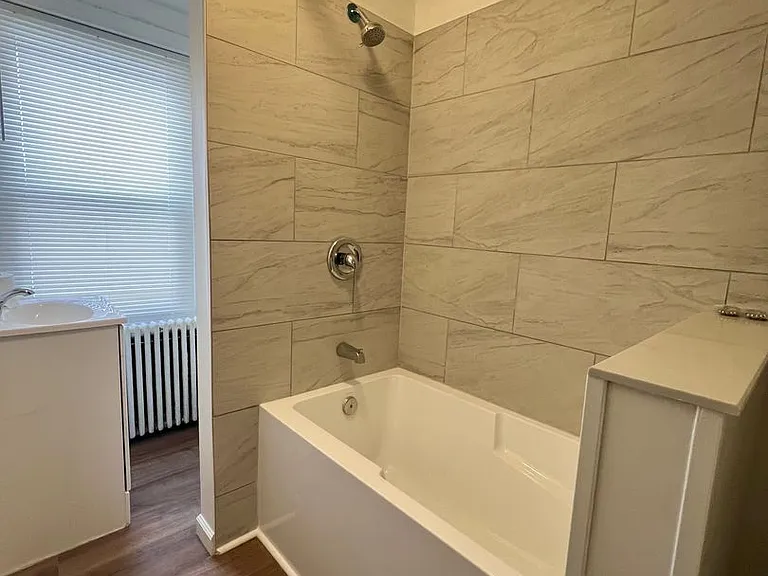 613 Walnut St — Photo 15