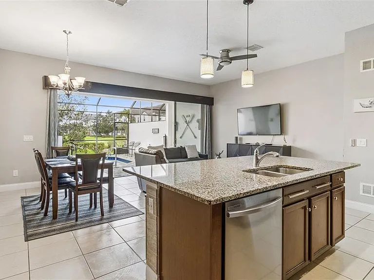 193 Captiva Dr — Photo 9