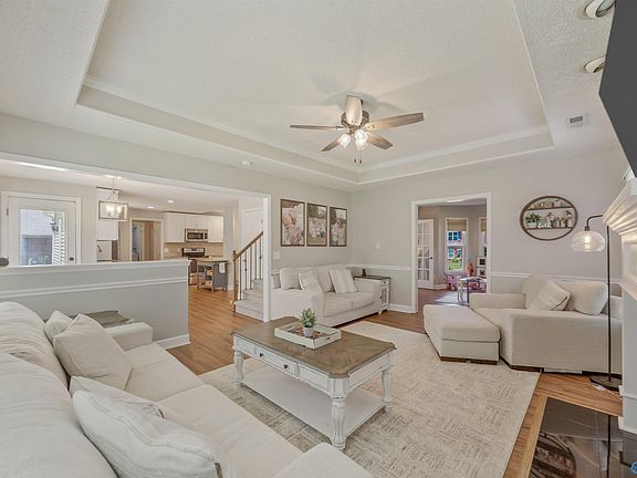 2nd image of 113 Radisson Ln