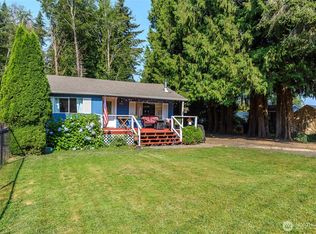 351 E Mason Lake Dr E, Grapeview, WA