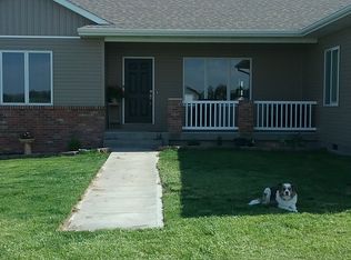 1360 W 102nd Street Pl, Kearney, NE 68845