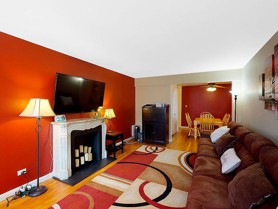 1st image of 2130 Knapp St Unit 2B