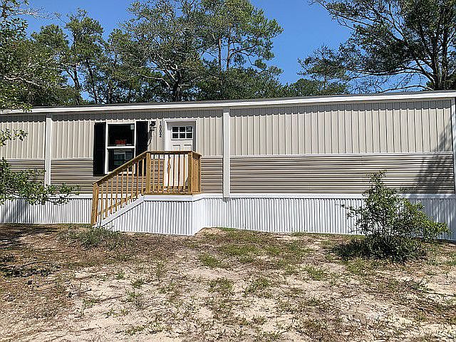 Exterior - Front Side