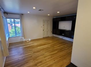 539 N Rosemary Ln, Burbank, CA 91505