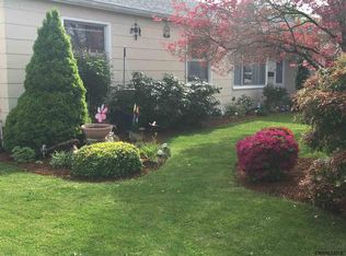 330 W D St, Lebanon, OR 97355