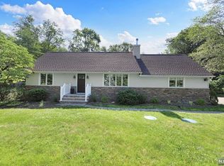 669 Ewing Ave, Franklin Lakes, NJ 07417