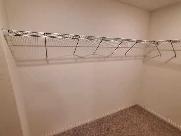 825 Parisa Pl — Photo 10