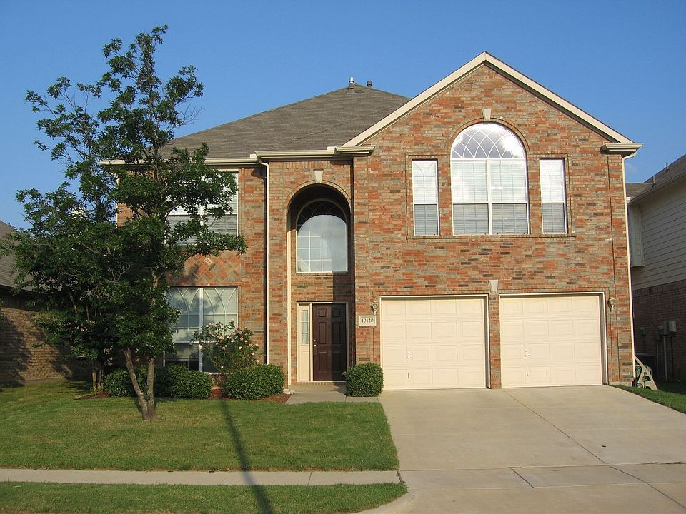Best curb appeal in Vista Meadows