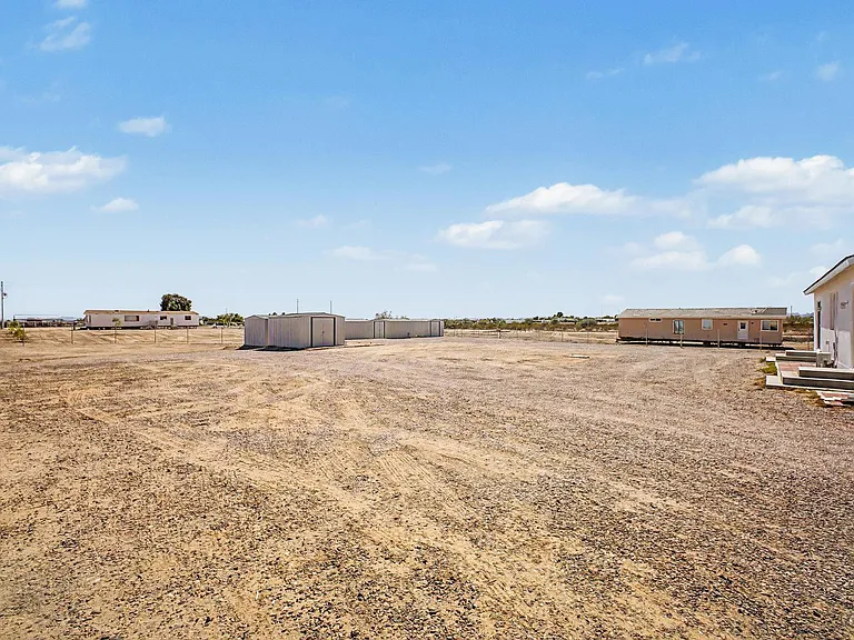34233 W Sahuaro St — Photo 24