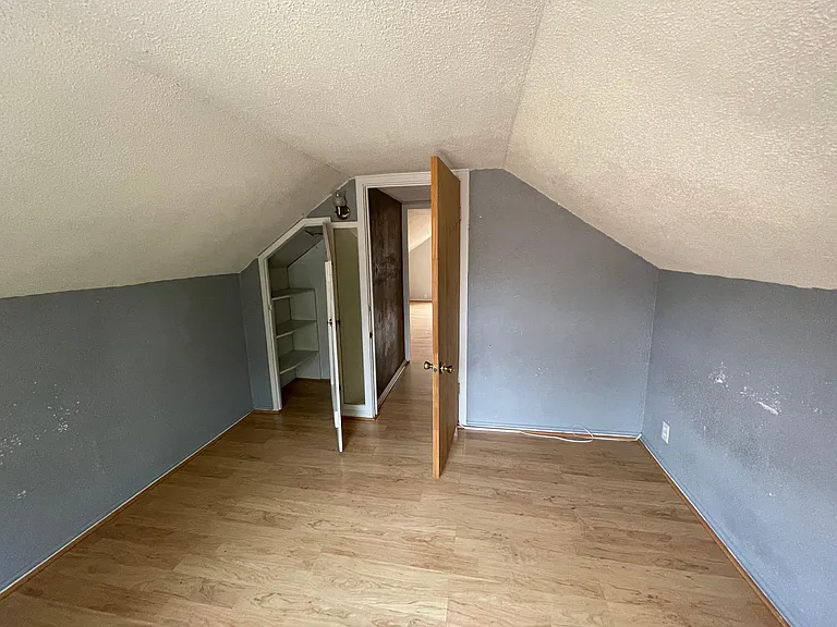 411 E Espanola St — Photo 7