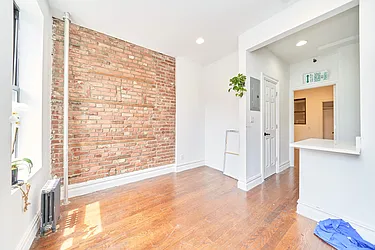 Rented by Living New York