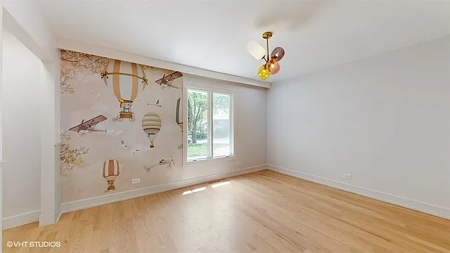 8473 Canterberry Dr — Photo 21