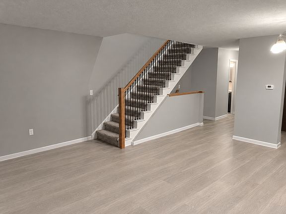 2nd image of 4283 E Lake Rd