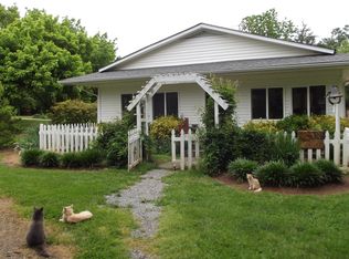 159 Bluegill Ln, Statesville, NC 28625